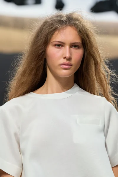 Look 195
